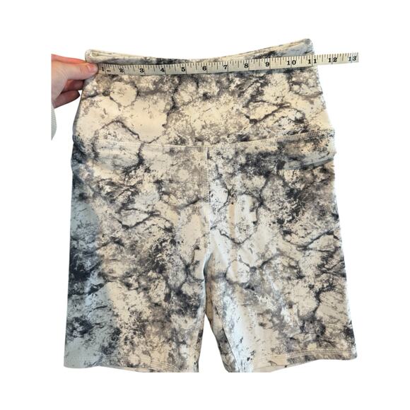 Balance Collection Marble Print Biker Shorts Small Women’s High Rise Activewear - Picture 6 of 7